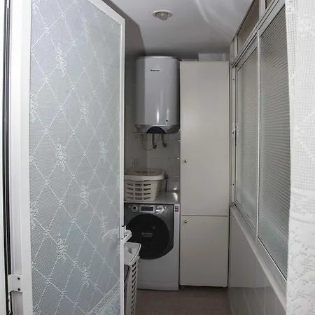 Completo Apartment